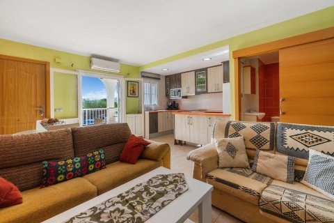 Apartment for sale Torrevieja, Alicante, Spain 2 bedrooms, 64 sq.m. No. 112863 - photo 6