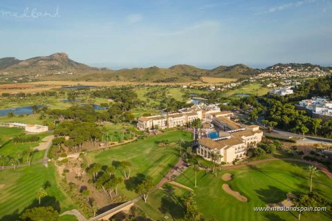 Villa for sale La Manga del Mar Menor, Murcia, Spain 4 bedrooms, 235.46 sq.m. No. 108404 - photo 15