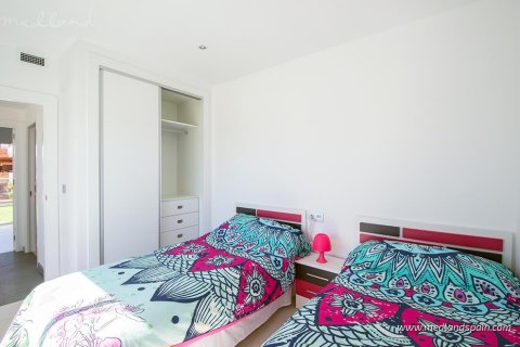Продажа виллы Лос-Алькасарес, Мурсия, Испания 3 спальни, 106м2 №108401 - фото 12