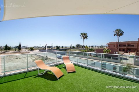 Продажа виллы Лос-Алькасарес, Мурсия, Испания 3 спальни, 106м2 №108401 - фото 3