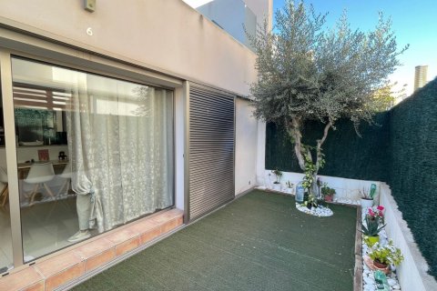 Dvīņu māja pārdošanā Punta Prima, Alicante, Spānijā 3 istabas, 146 m2 Nr. 119248 - attēls 27