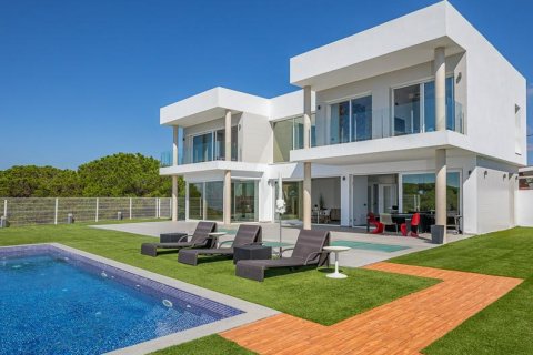 House for sale Lloret de Mar, Girona, Spain 4 bedrooms, 400 sq.m. No. 82184 - photo 22