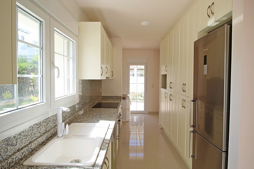 Villa in Cabo Roig, Alicante, Spanien 5 Schlafzimmer, 250 m2 Nr. 103700