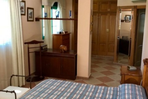 Villa for sale Benidorm, Alicante, Spain 6 bedrooms, 600 sq.m. No. 118929 - photo 9