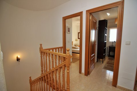 Apartment for sale Cabo Roig, Alicante, Spain 3 bedrooms, 100 sq.m. No. 118923 - photo 19