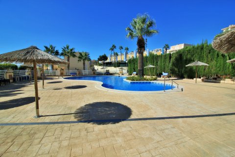 Apartment for sale Cabo Roig, Alicante, Spain 3 bedrooms, 100 sq.m. No. 118923 - photo 30