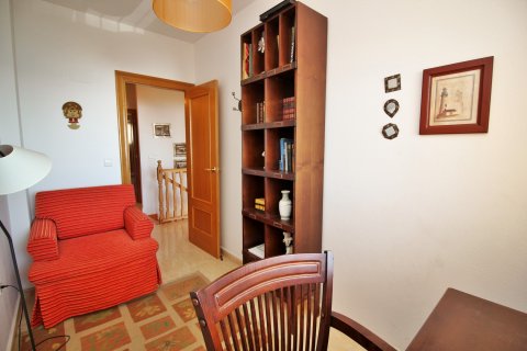 Apartment for sale Cabo Roig, Alicante, Spain 3 bedrooms, 100 sq.m. No. 118923 - photo 26