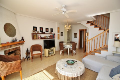 Apartment for sale Cabo Roig, Alicante, Spain 3 bedrooms, 100 sq.m. No. 118923 - photo 5