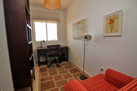 Apartment for sale Cabo Roig, Alicante, Spain 3 bedrooms, 100 sq.m. No. 118923 - photo 25