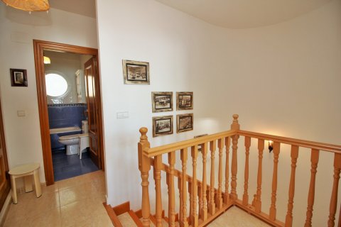 Apartment for sale Cabo Roig, Alicante, Spain 3 bedrooms, 100 sq.m. No. 118923 - photo 14