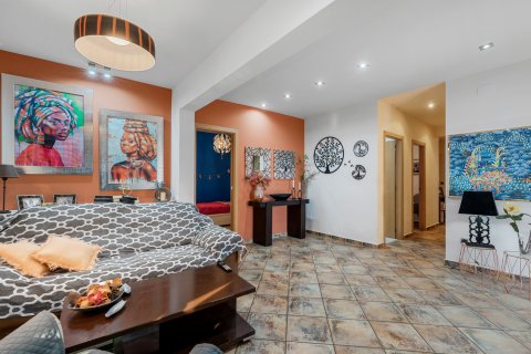 Продажа виллы в Сьюдад Кесада, Аликанте, Испания 4 спальни, 158м2 №118927 - фото 7