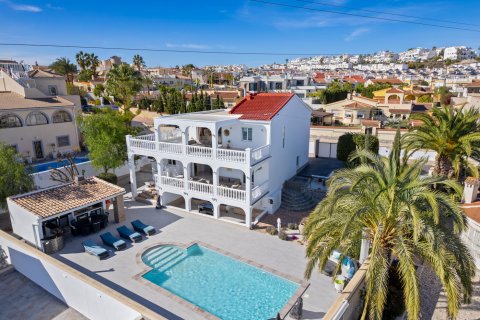 Villa till salu Ciudad Quesada, Alicante, Spanien 4 sovrum, 306 kvm. Nr. 118828 - foto 1