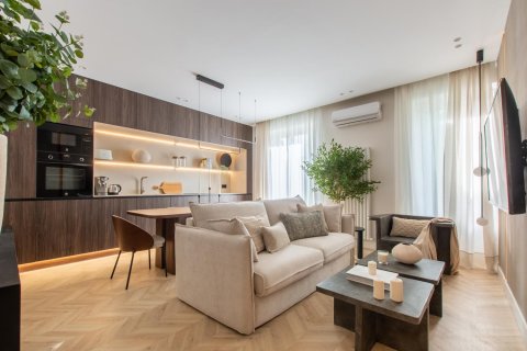 Apartment for sale Madrid, Spain 3 bedrooms, 97 sq.m. No. 87294 - photo 7