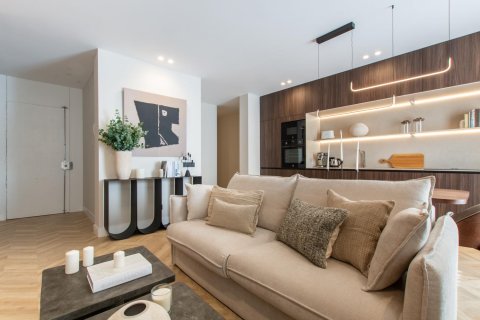 Apartment for sale Madrid, Spain 3 bedrooms, 97 sq.m. No. 87294 - photo 6
