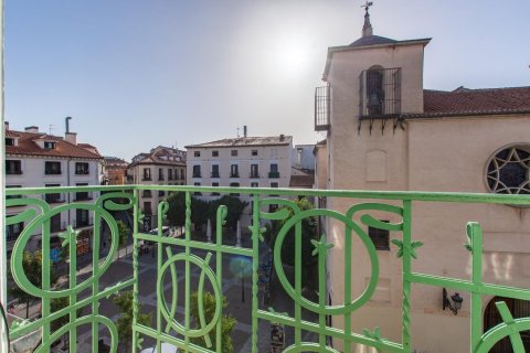 Apartment for sale Madrid, Spain 3 bedrooms, 97 sq.m. No. 87294 - photo 9