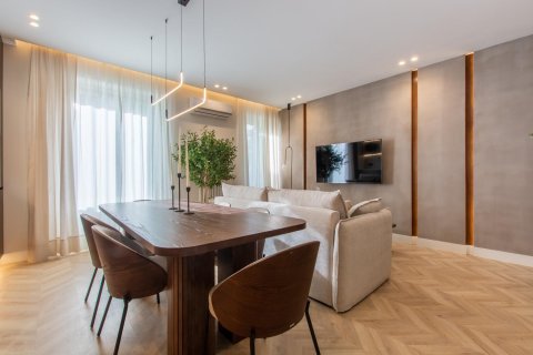 Apartment for sale Madrid, Spain 3 bedrooms, 97 sq.m. No. 87294 - photo 3
