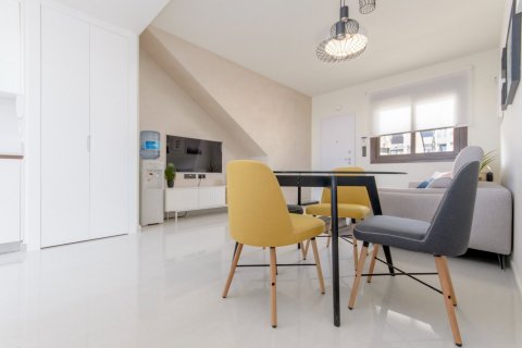 Bungalow for sale Torrevieja, Alicante, Spain 3 bedrooms, 70 sq.m. No. 111449 - photo 5