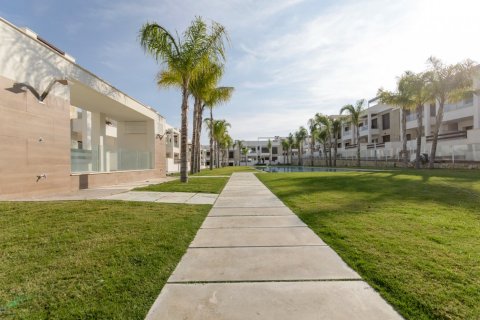 Bungalow for sale Torrevieja, Alicante, Spain 3 bedrooms, 70 sq.m. No. 111449 - photo 30