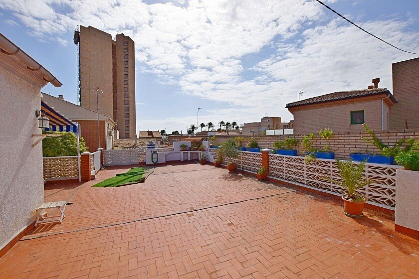 Bungalow a Santiago de la Ribera, Murcia, Spagna 4 camere da letto, 240 mq. N° 111290