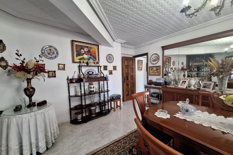 Appartamento in vendita Alicante, Spagna 3 camere da letto, 135 mq. N° 117138 - foto 11