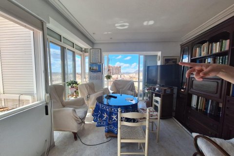 Appartamento in vendita Alicante, Spagna 3 camere da letto, 135 mq. N° 117138 - foto 2