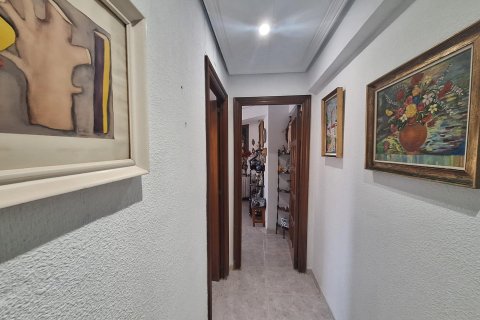 Appartamento in vendita Alicante, Spagna 3 camere da letto, 135 mq. N° 117138 - foto 20