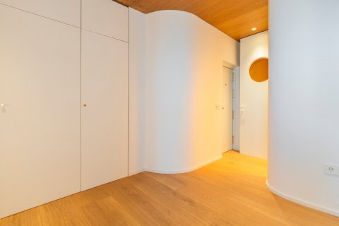 Tvåvåningslägenhet till salu Madrid, Spanien 4 sovrum, 442 kvm. Nr. 92951 - foto 26