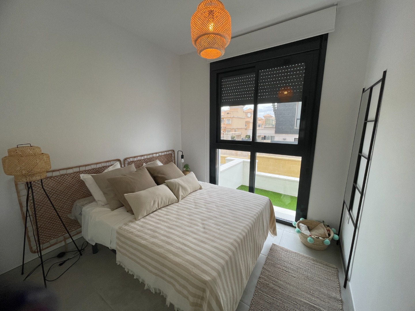 Appartamento a Villamartin, Alicante, Spagna 2 camere da letto, 64 mq. N° 95256