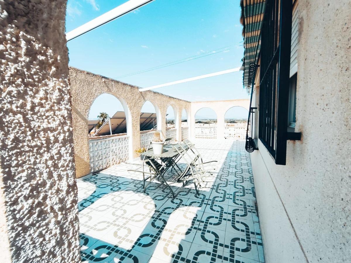 Villa in San Fulgencio, Alicante, Spanien 7 Schlafzimmer, 273 m2 Nr. 101854