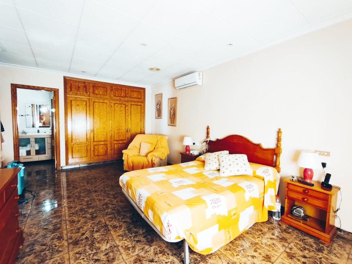Villa in San Fulgencio, Alicante, Spanien 7 Schlafzimmer, 273 m2 Nr. 101854