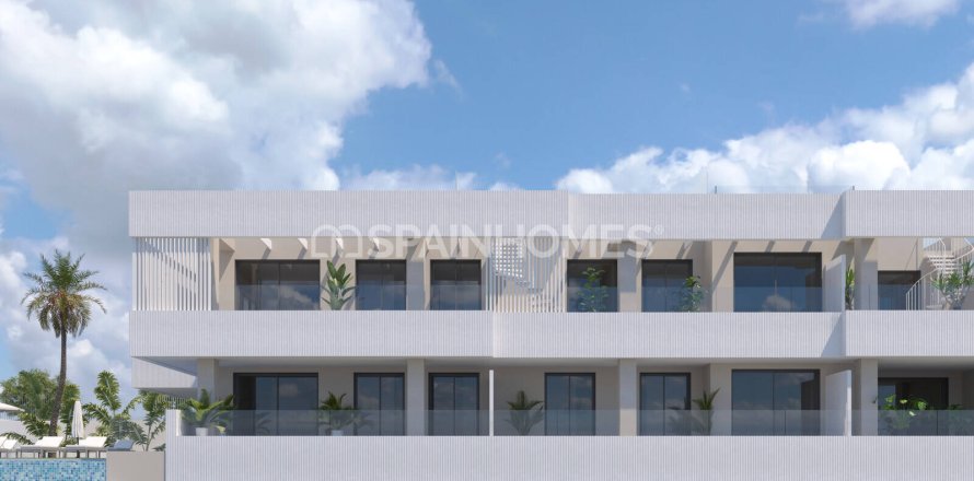 Huoneisto Benalmadena, Malaga, Espanja 2 makuuhuonetta, 77 m2 No. 104483