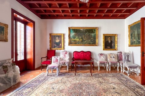 Townhouse for sale Llucmajor, Mallorca, Spain 8 bedrooms, 555 sq.m. No. 111862 - photo 17