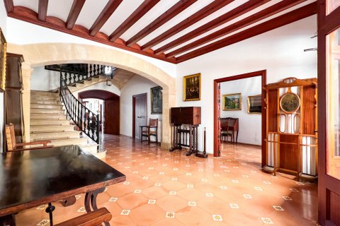 Townhouse for sale Llucmajor, Mallorca, Spain 8 bedrooms, 555 sq.m. No. 111862 - photo 6