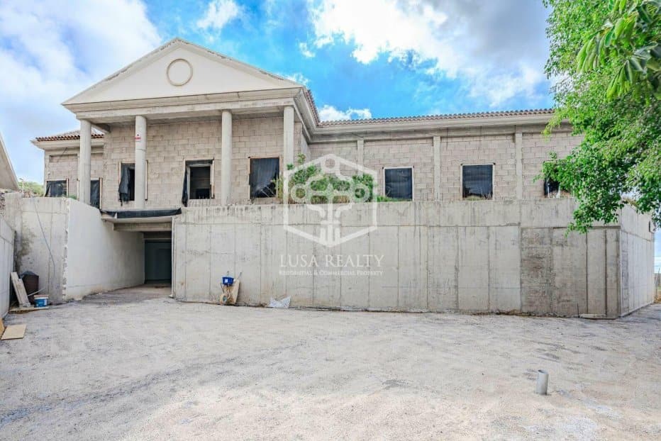 Villa a Adeje, Tenerife, Spagna 6 camere da letto, 845 mq. N° 94458