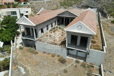 Villa till salu i Adeje, Tenerife, Spanien 6 sovrum, 845 kvm. Nr. 94458 - foto 30