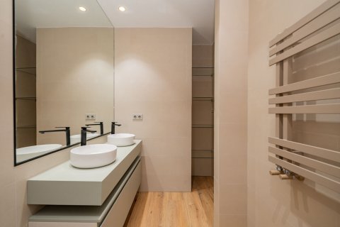 Продажа квартиры Мадрид, Испания 3 спальни, 105м2 №89244 - фото 8
