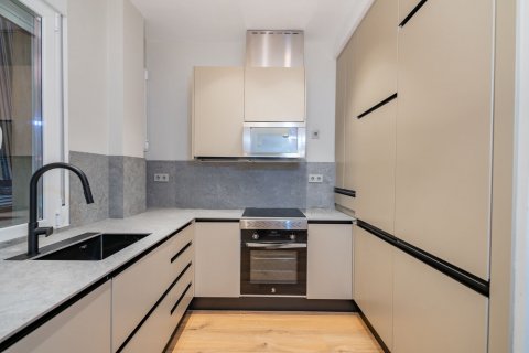 Продажа квартиры Мадрид, Испания 3 спальни, 105м2 №89244 - фото 3
