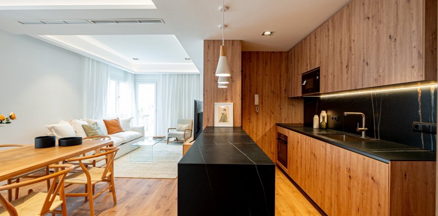 Huoneisto Madrid, Espanja 2 makuuhuonetta, 105 m2 No. 89240