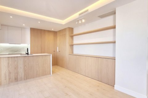 Продажа квартиры Мадрид, Испания 2 спальни, 91м2 №89242 - фото 3