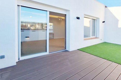 Продажа квартиры Мадрид, Испания 2 спальни, 91м2 №89242 - фото 10
