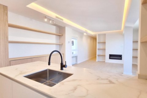 Продажа квартиры Мадрид, Испания 2 спальни, 91м2 №89242 - фото 4