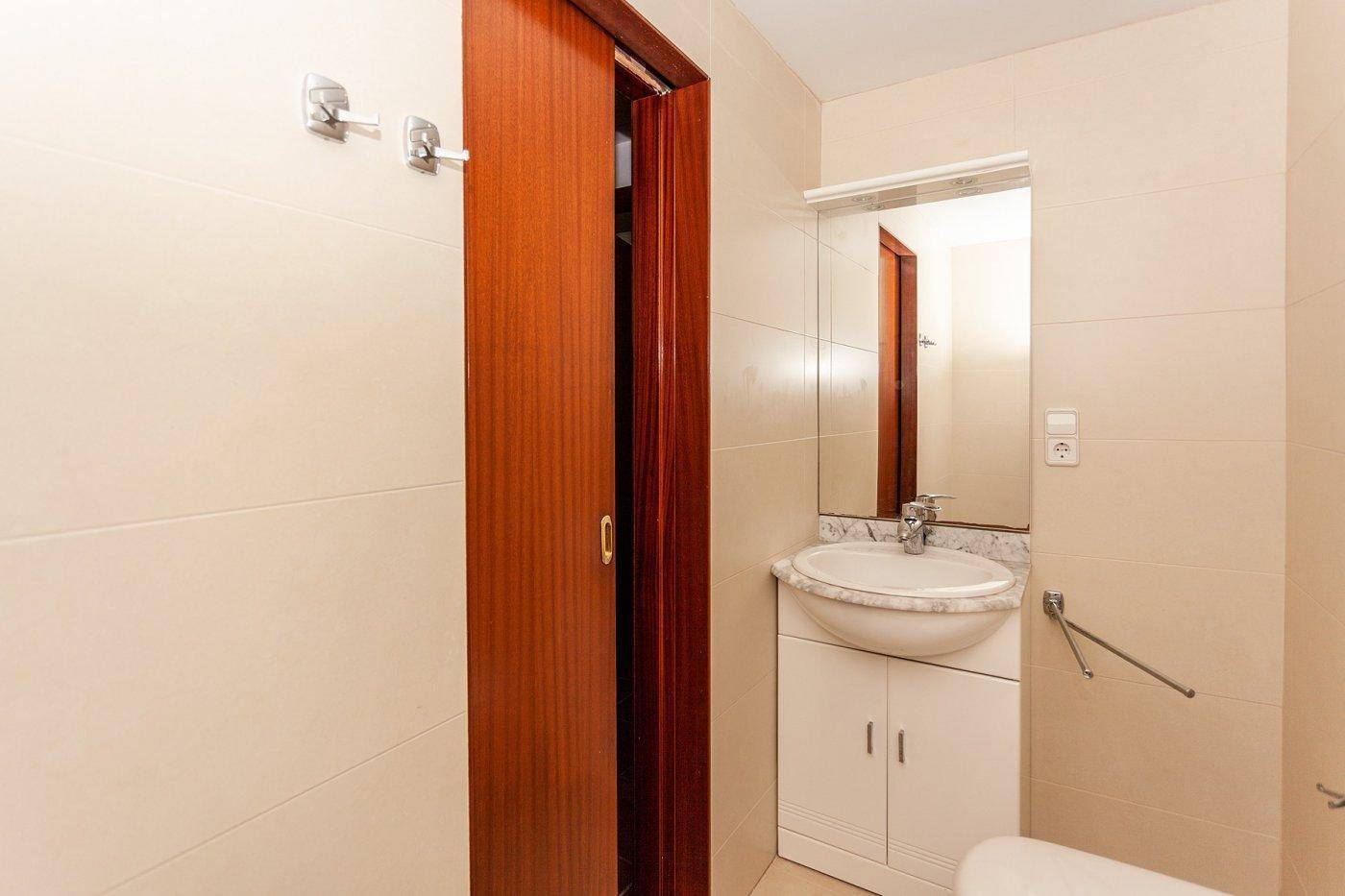 House à Sitges, Barcelona, Espagne 4 chambres, 278 m2 No. 53101