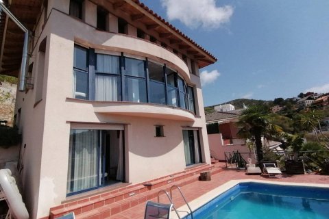 House zum Verkauf Sitges, Barcelona, Spanien 3 Schlafzimmer, 308 m2 Nr. 53100 - Foto 9