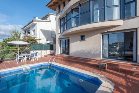 House zum Verkauf Sitges, Barcelona, Spanien 3 Schlafzimmer, 308 m2 Nr. 53100 - Foto 1