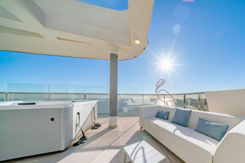 Apartment for sale Benidorm, Alicante, Spain 3 bedrooms, 233 sq.m. No. 109350 - photo 7