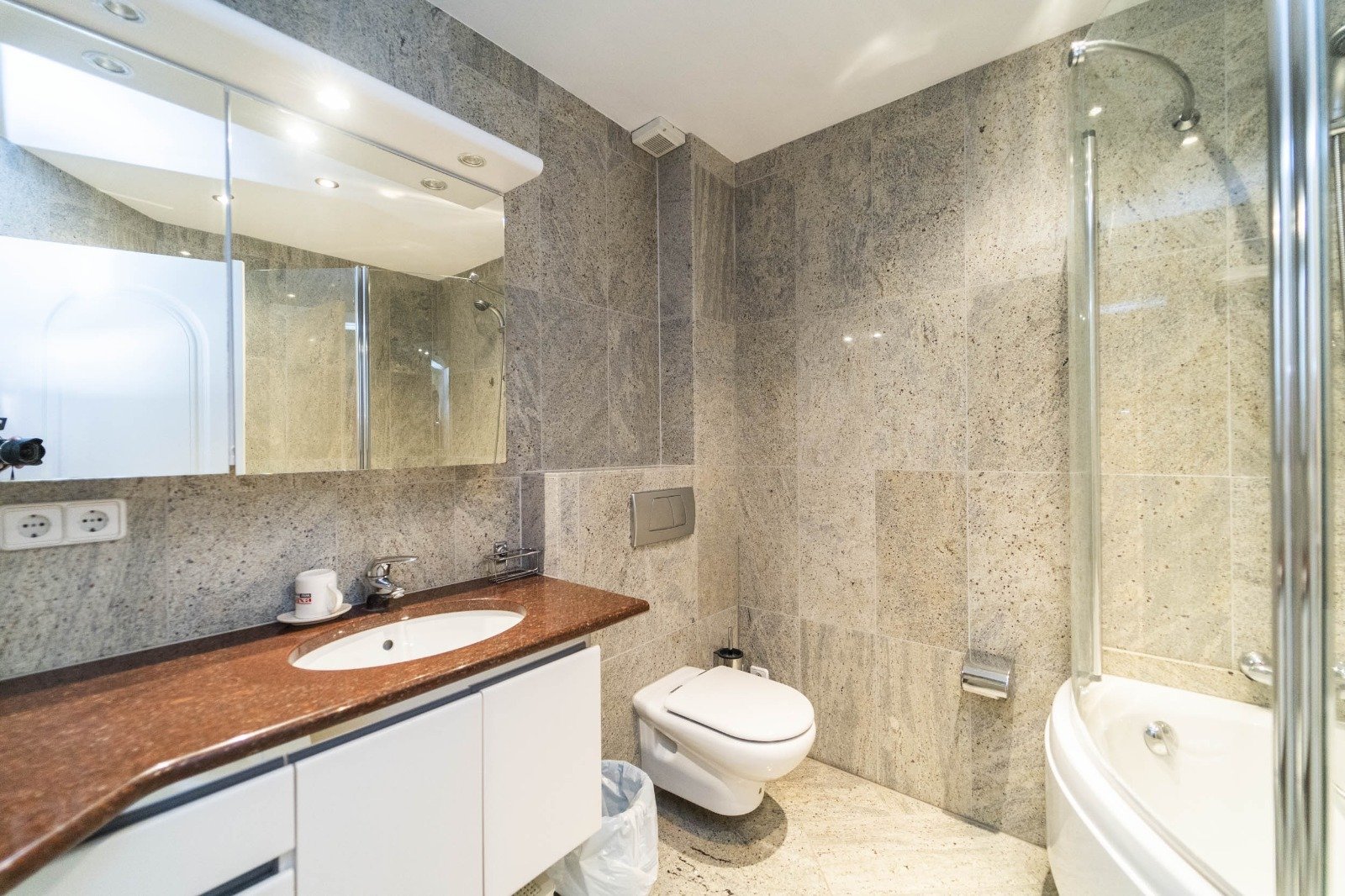 House in Calpe, Alicante, Spain 6 bedrooms, 636 sq.m. No. 89361
