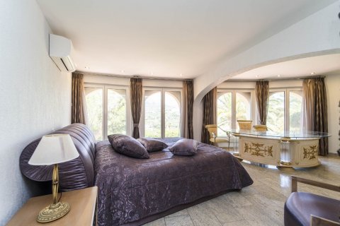 Сasa en venta Calpe, Alicante, España 6 dormitorios, 636 m2 No. 89361 - foto 14