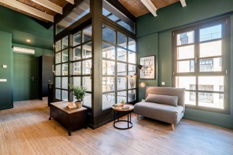Wohnung zum Verkauf Ciutat Vella, Barcelona, Spanien 1 Schlafzimmer, 56 m2 Nr. 21797 - Foto 2