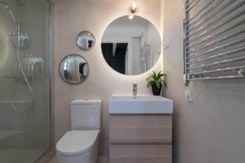 Wohnung zum Verkauf Ciutat Vella, Barcelona, Spanien 1 Schlafzimmer, 56 m2 Nr. 21797 - Foto 28