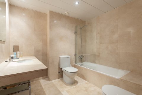 Apartamento en venta Barcelona, España 2 dormitorios, 86 m2 No. 60488 - foto 22